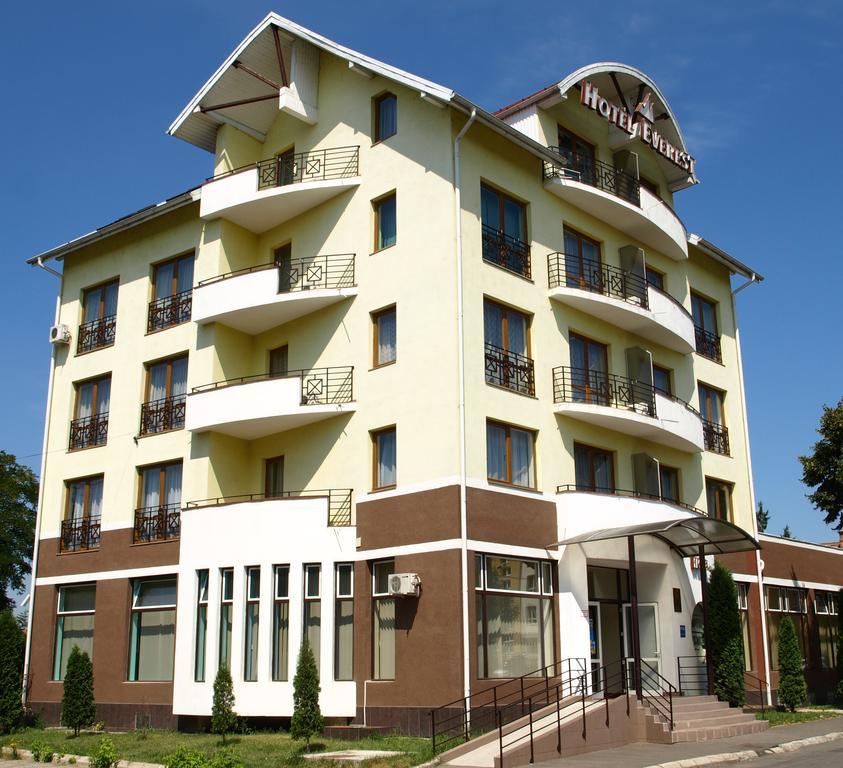 Hotel Everest Тыргу-Муреш Экстерьер фото