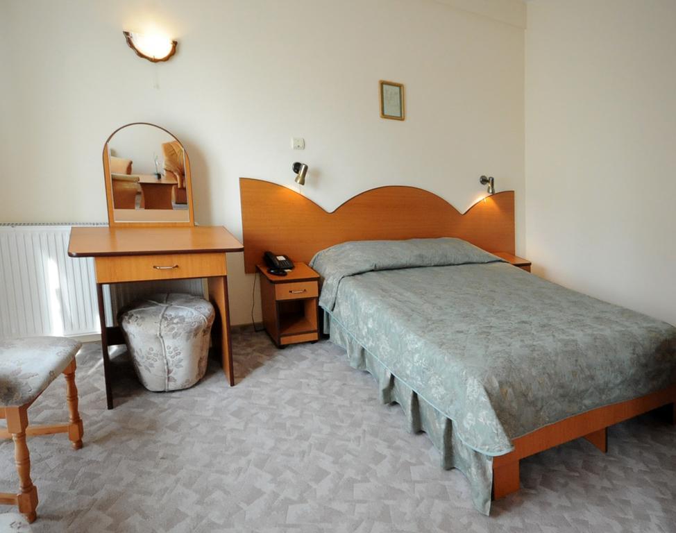 Hotel Everest Тыргу-Муреш Экстерьер фото